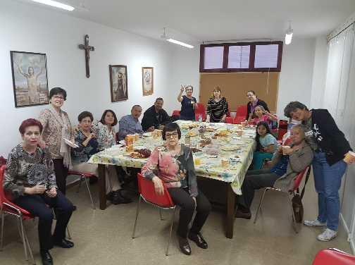 Encuentro dek grupo de Renovación Carismática Católica de la parroquia de San Juan de la Cruz