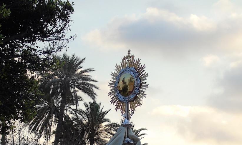 Adoración eucarística de jóvenes en Virgen del Camino