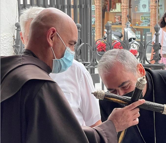 Los franciscanos de Vélez recibieron al Obispo en su Convento de San Francisco