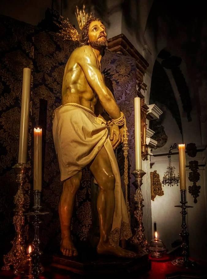 Talla del Señor de Azotes y Columna de la parroquia de Santiago Apostól en Monda //J M TAPIA GUTIERREZ