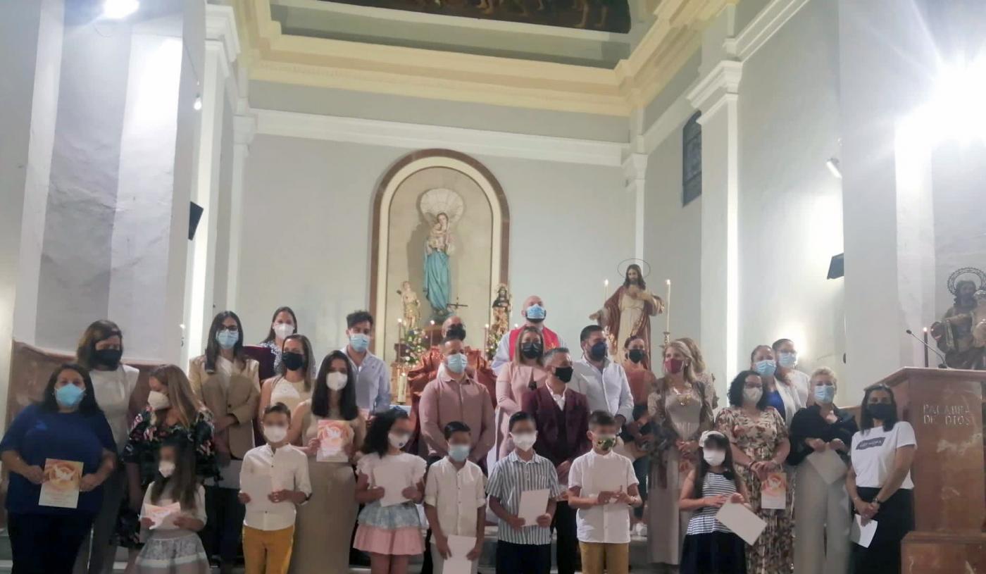 Niños, jóvenes y adultos de Cortes de la Frontera reciben la confirmación