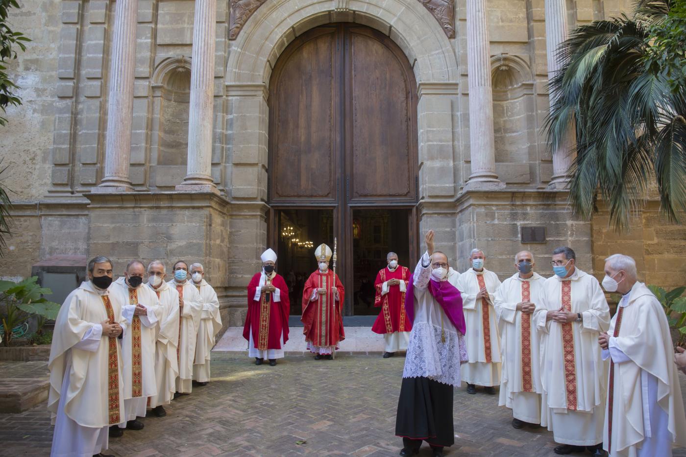 Solemne Eucaristía con motivo del 25 aniversario de la ordenación episcopal de D. Jesús Catalá // A. CABRERA