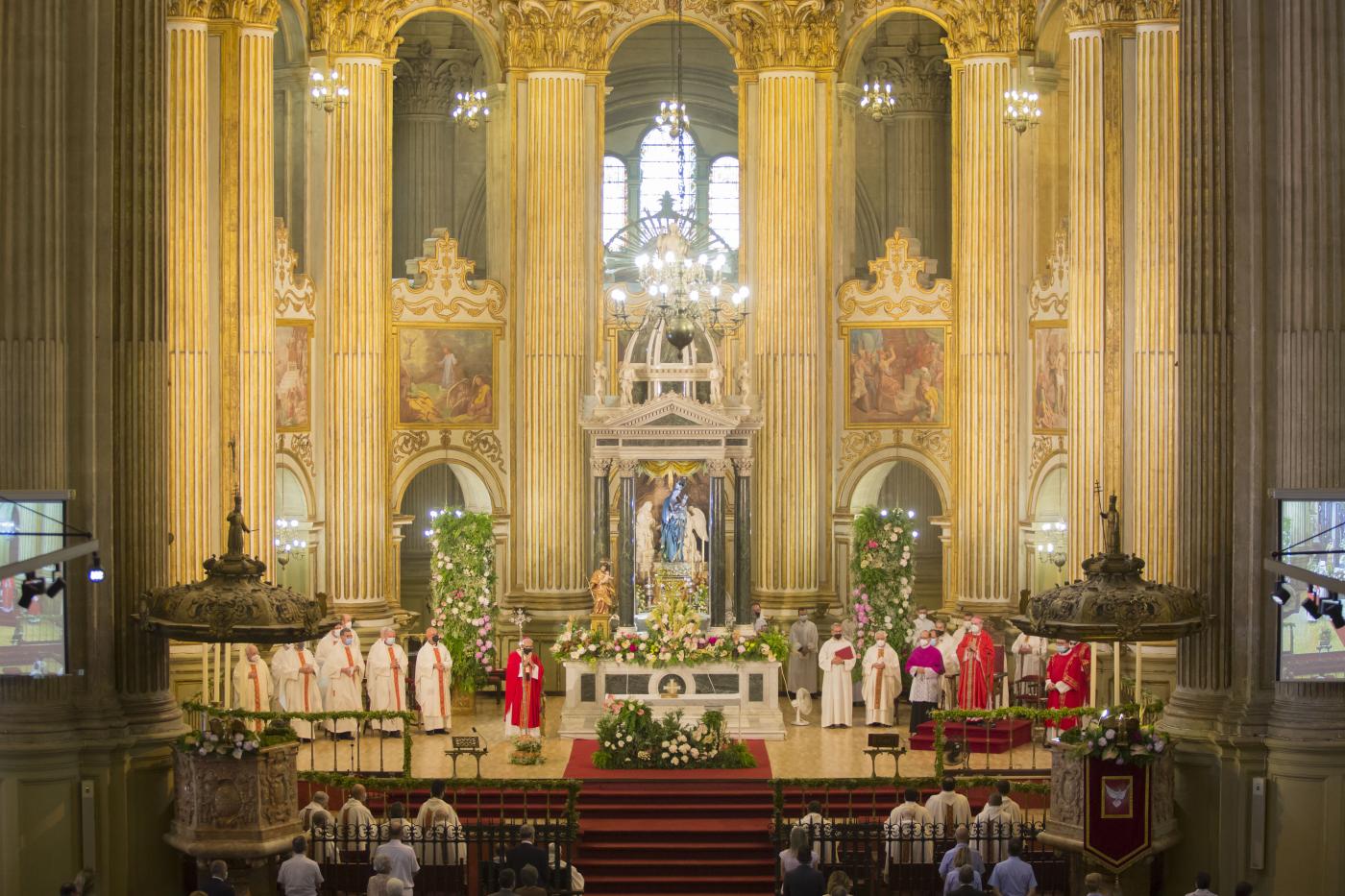 Solemne Eucaristía con motivo del 25 aniversario de la ordenación episcopal de D. Jesús Catalá // A. CABRERA