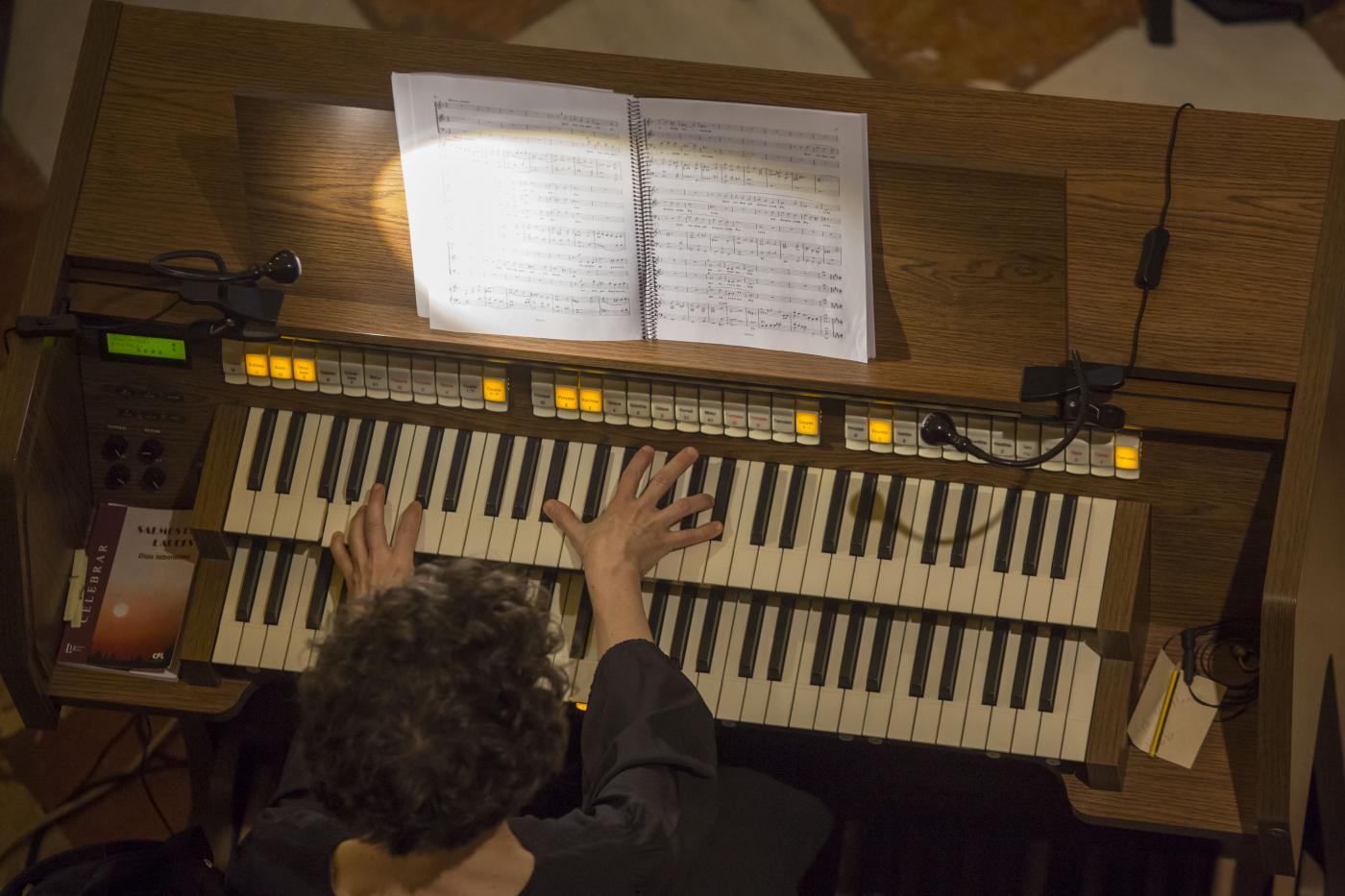 Solemne Eucaristía con motivo del 25 aniversario de la ordenación episcopal de D. Jesús Catalá // A. CABRERA