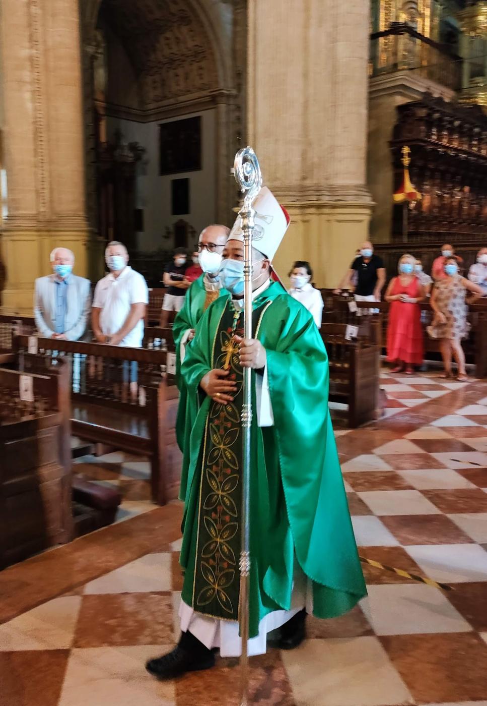 Mons. Bernardito Auza, nuncio del Papa en España, presidió la Eucaristía el 12 de septiembre en la Catedral de Málaga