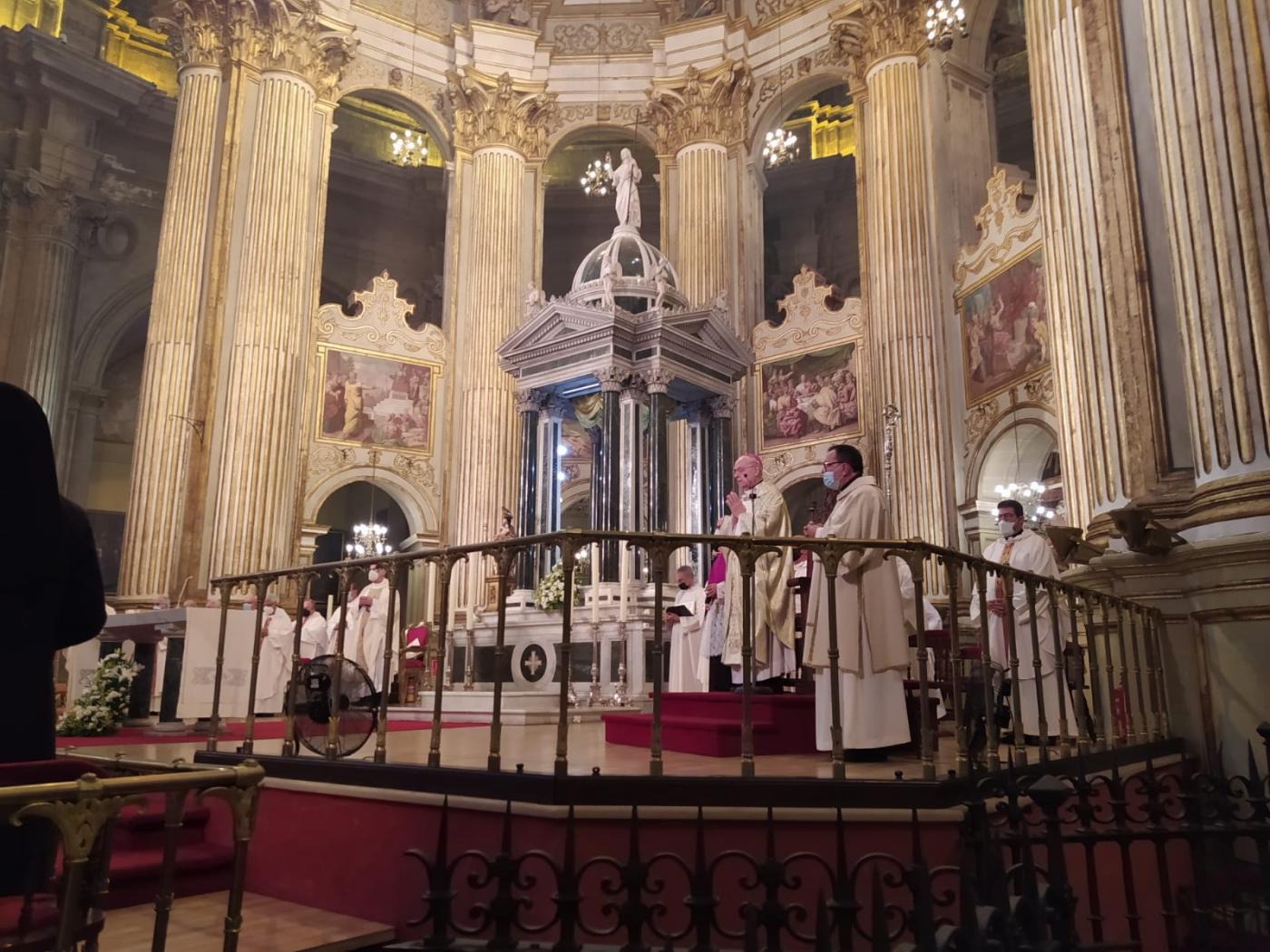 Celebración en la Catedral de Málaga de las bodas de oro episcopales de Mons. Ramón Buxarrais