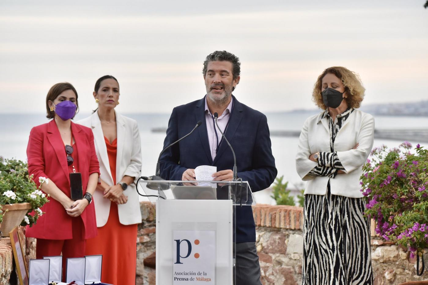 Julián Quirós, durante el acto de entrega de la medalla de honor de la Asociación de la Prensa de Málaga. FOTO: Francis Silva/APM