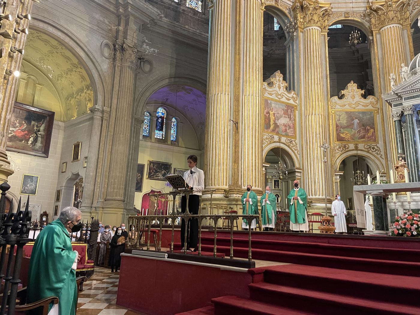 Celebración de la apertura de la fase sinodal diocesana en la Catedral de Málaga // E. LLAMAS