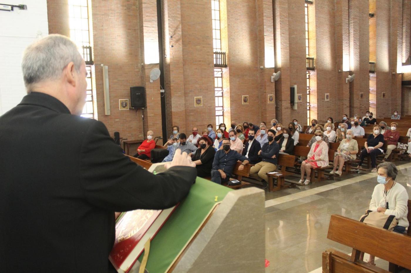 Nuestra Señora de los Ángeles recibió la visita del Sr. Obispo