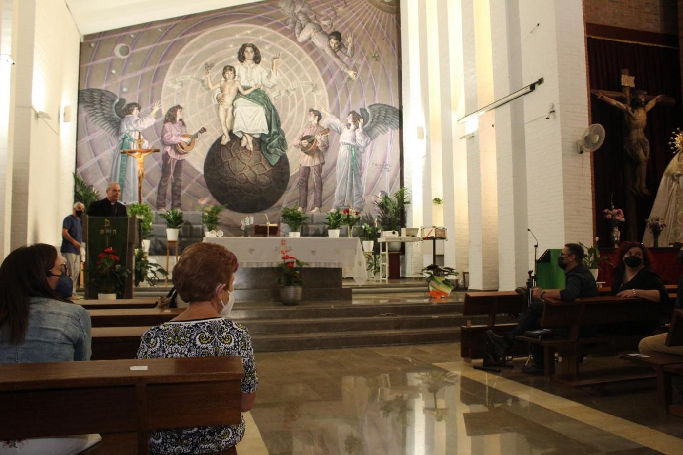 Visita Pastoral del Sr. Obispo, D. Jesús Catalá, a la parroquia Nuestra Señora de los Ángeles