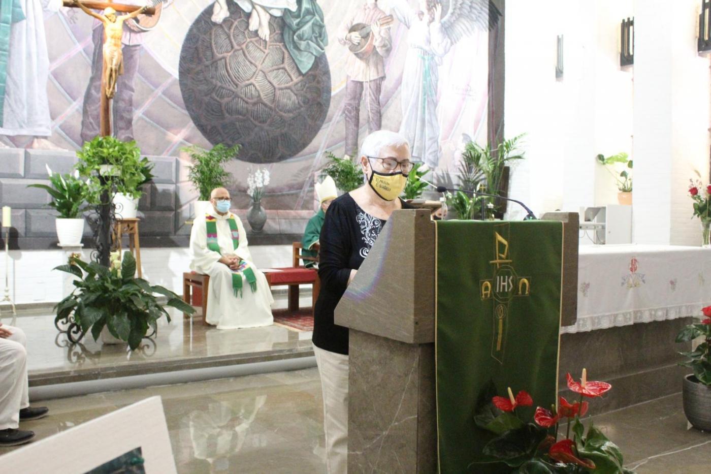 Visita Pastoral del Sr. Obispo, D. Jesús Catalá, a la parroquia Nuestra Señora de los Ángeles