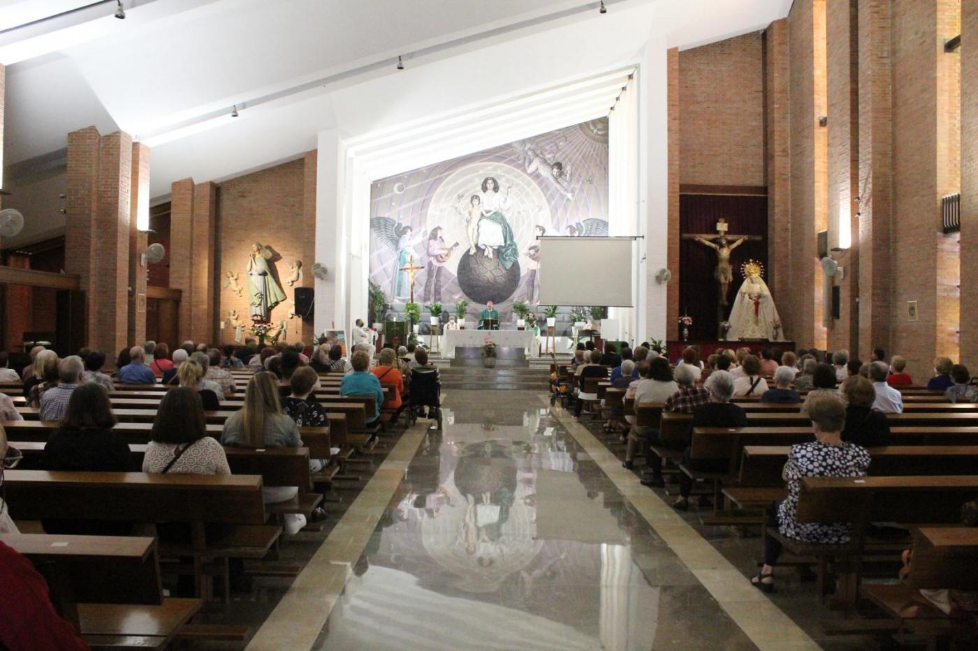 Visita Pastoral del Sr. Obispo, D. Jesús Catalá, a la parroquia Nuestra Señora de los Ángeles