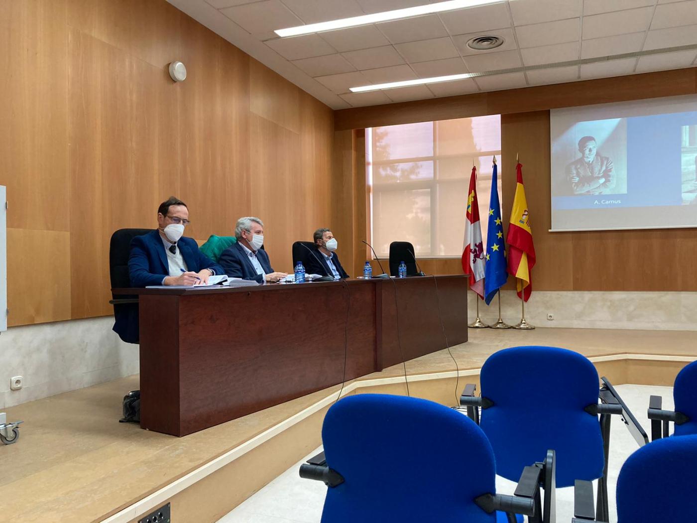 Miembros del tribunal