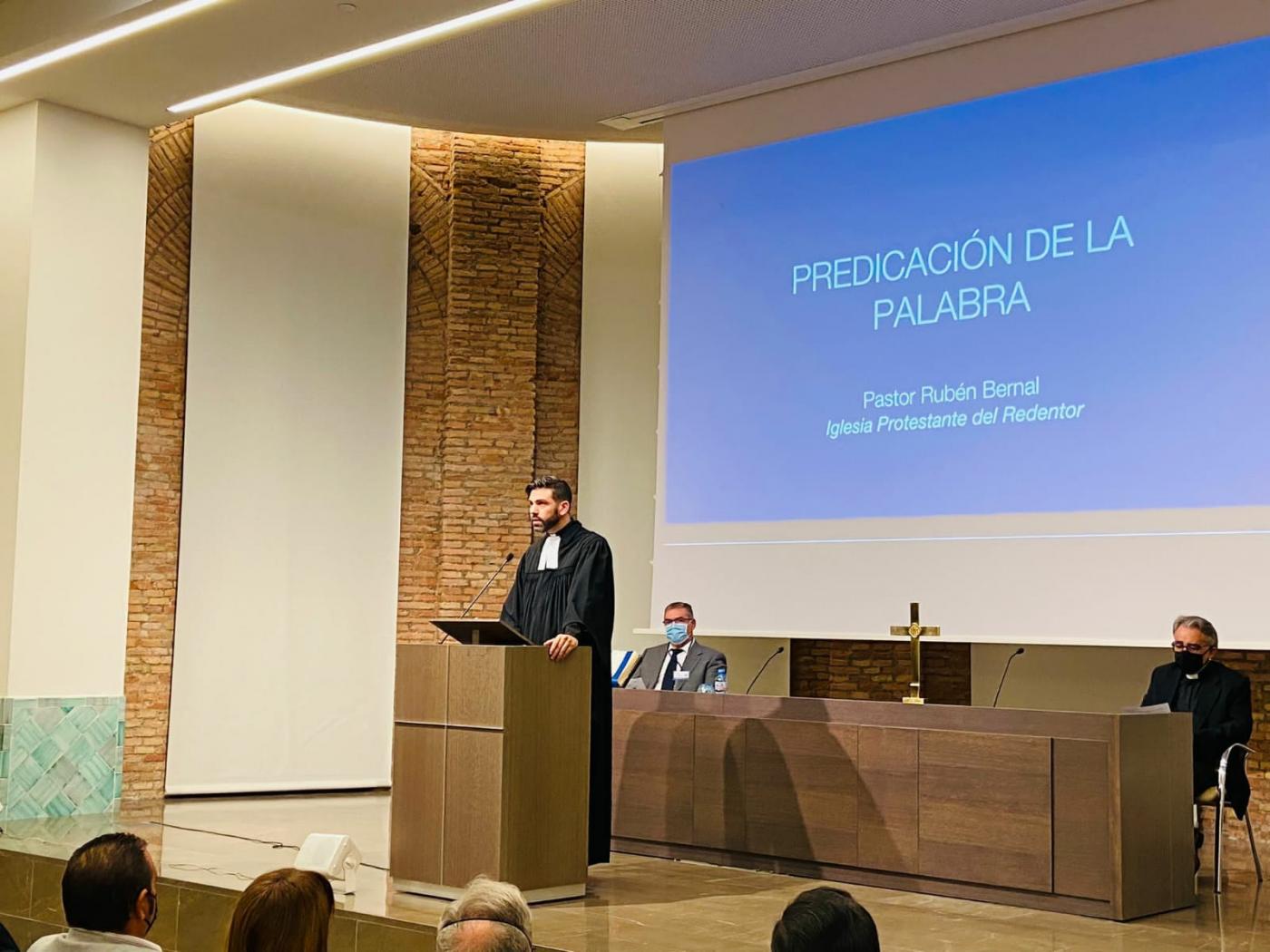 Apertura del Sínodo de la Iglesia Evangélica en la Casa Diocesana