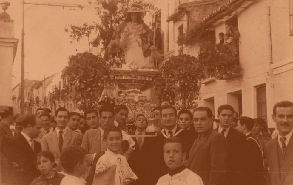 Una exposición y un ciclo de conferencias recorren los 250 años de la Congregación de la Divina Pastora en Málaga