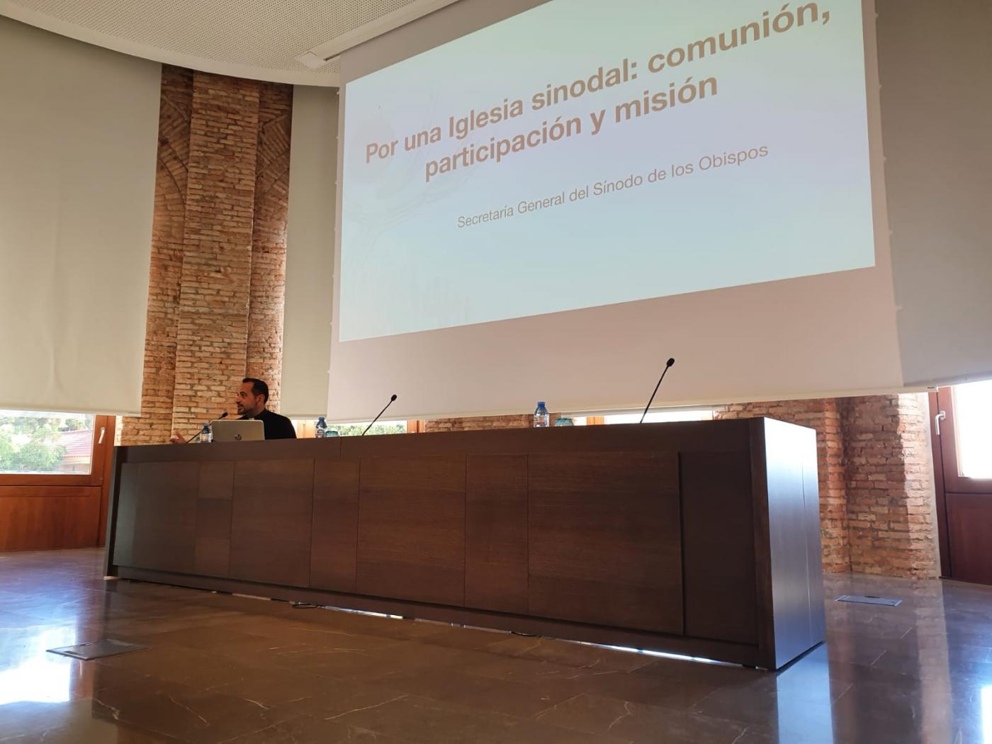 Encuentro ecuménico con el obispo de Málaga para abordar el Sínodo