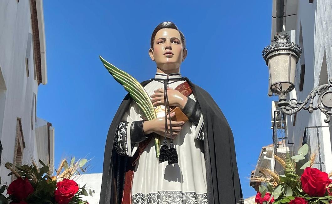 Imagen del beato Duarte por las calles de Yunquera