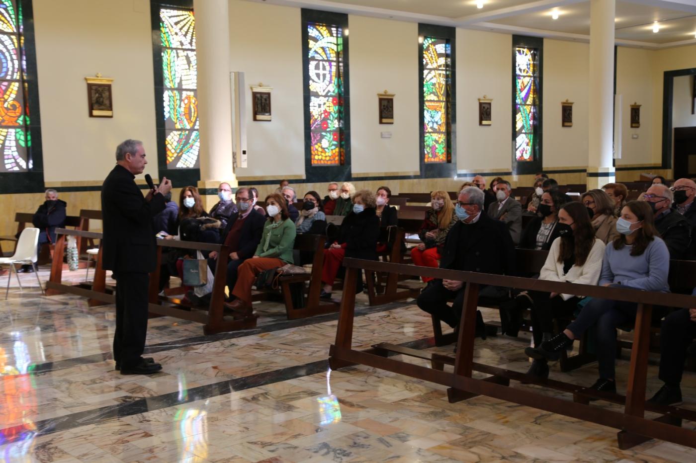 Visita Pastoral de D. Jesús Catalá a la parroquia de Santa María de la Amargura // N. CARO