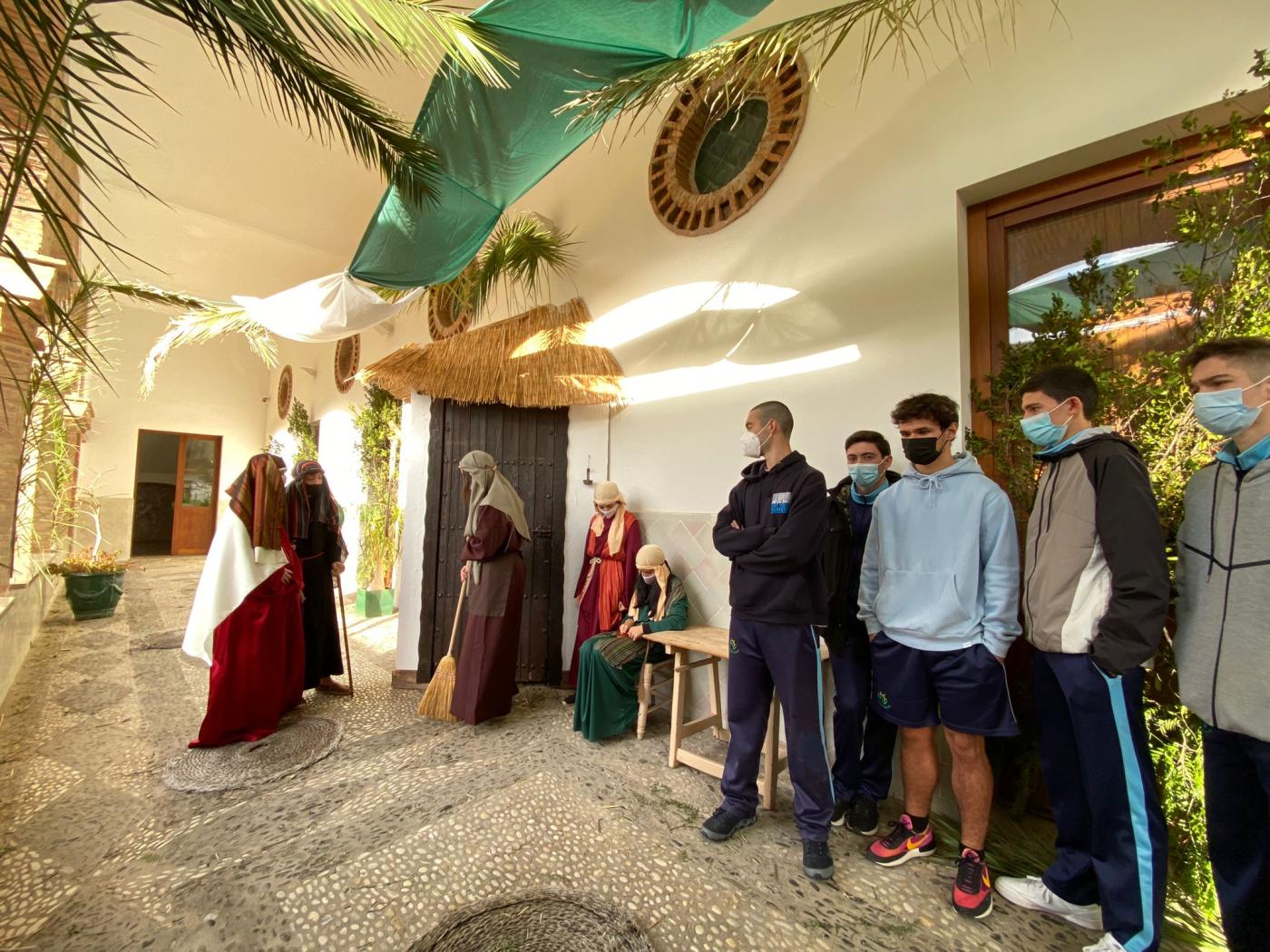 Más de 1.200 niños y jóvenes visitan el Belén Viviente Diocesano