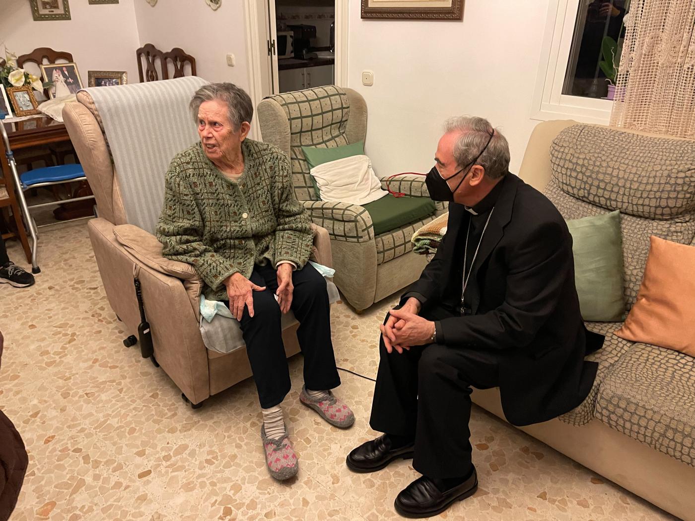 Visita Pastoral del Sr. Obispo a la parroquia Nuestra Señora del Pilar // R. MISAS