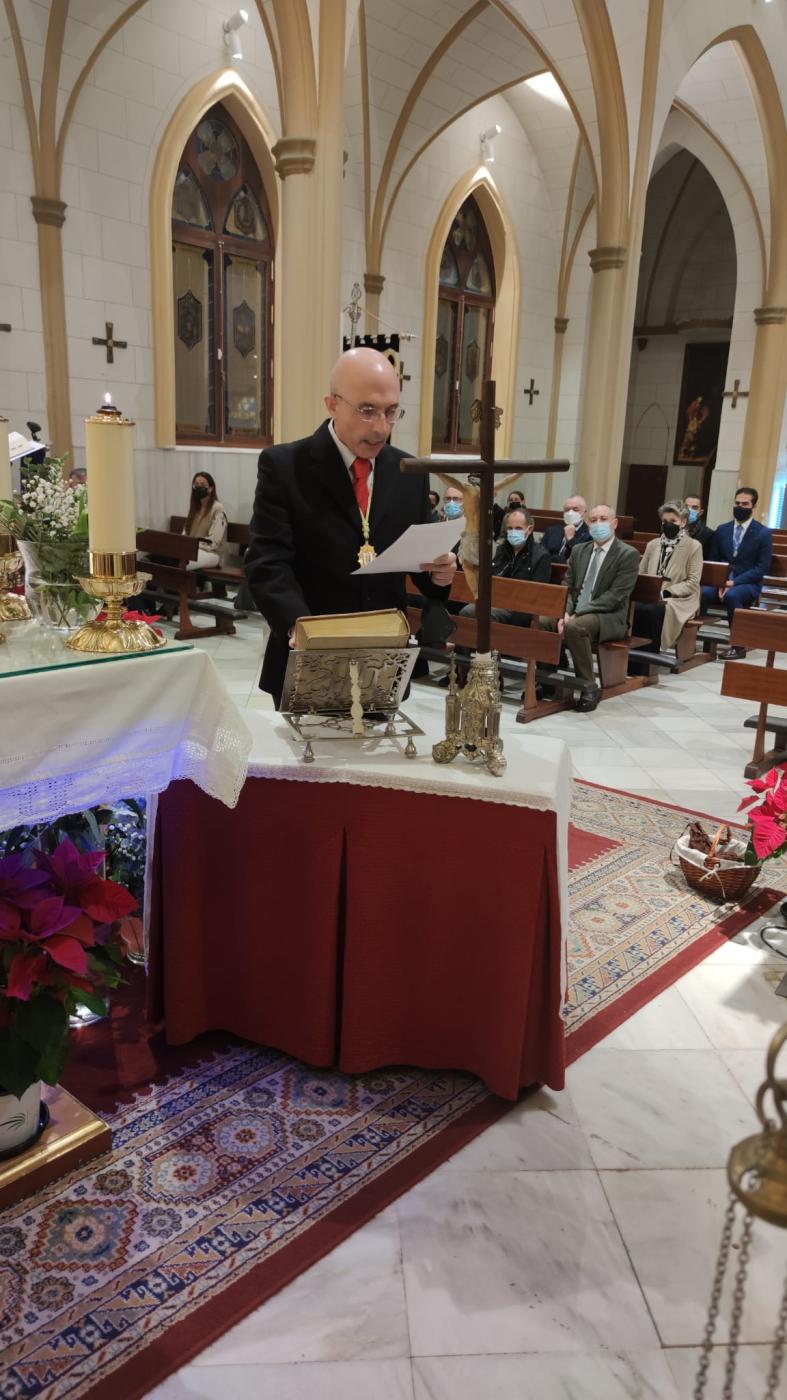 El Hermano Mayor y la Junta de Gobierno de la Cofradía Castrense juran sus cargos