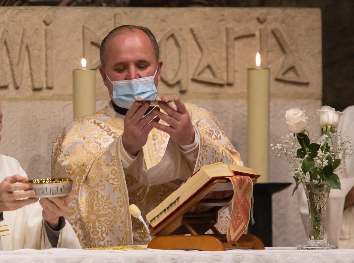 Román Hamratsey: «Estamos en manos de Dios y a Él le pedimos ayuda»