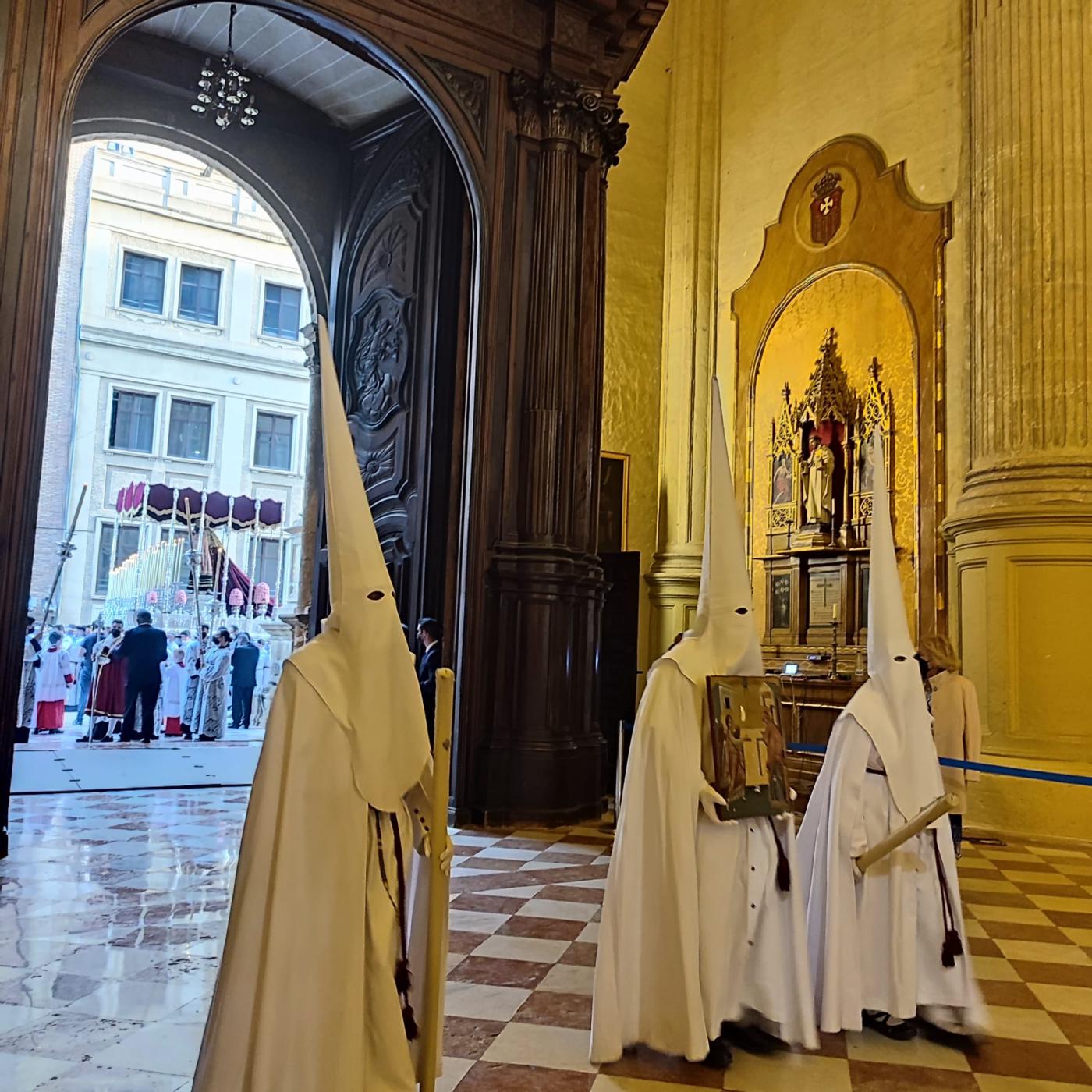 Participación del icono en la Estación Penitencial de la hermandad de Jesús Nazareno de la Salutación y María Stma. del Patrocinio, Reina de los Cielos