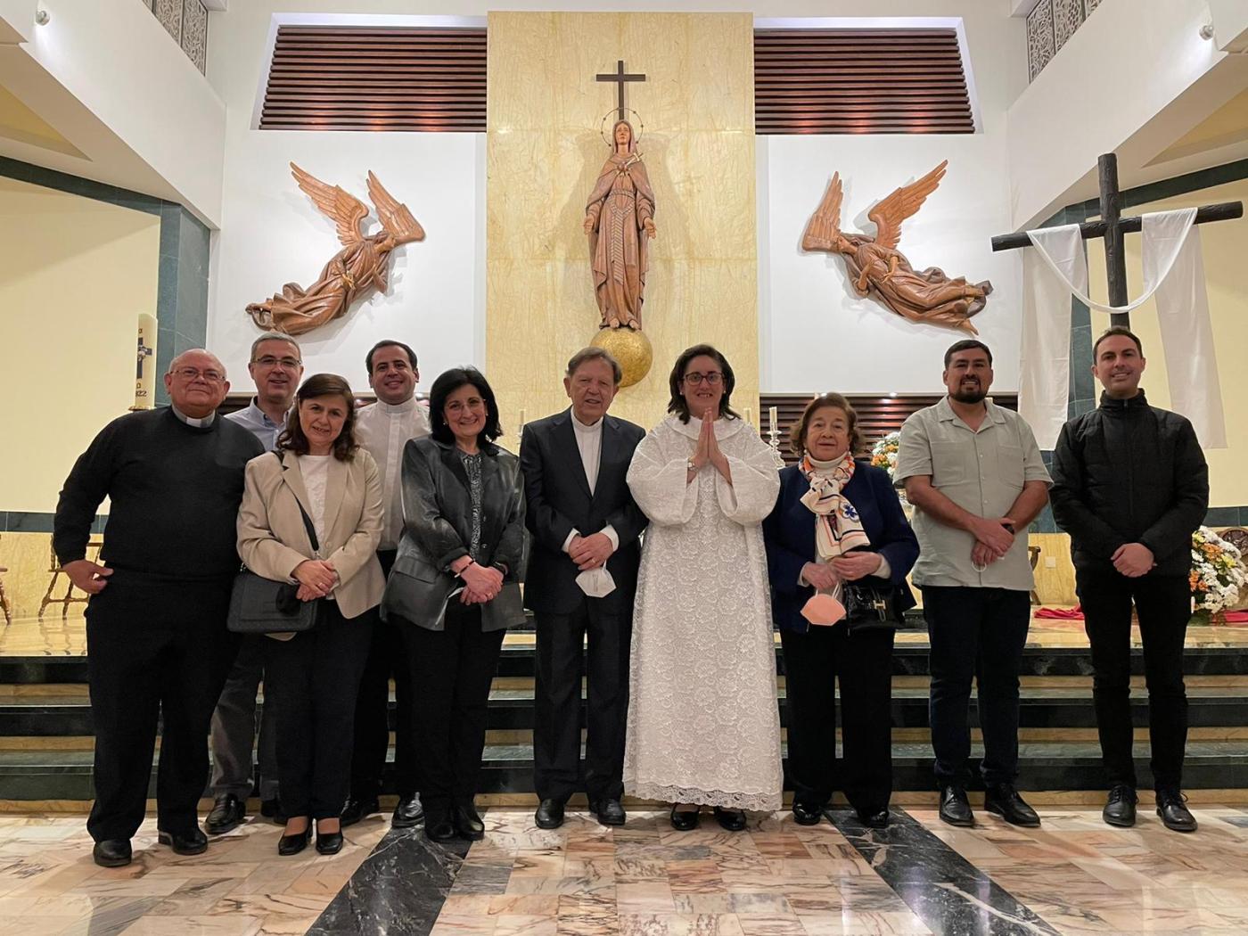 Profesión religiosa de Mª Carmen Martín Astorga, Misionera Idente // E. LLAMAS