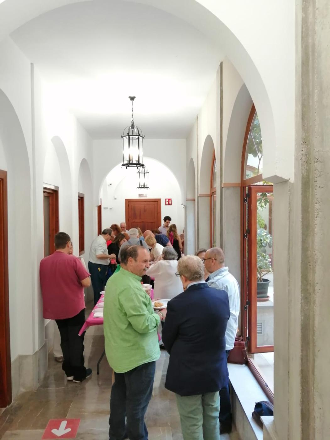 Ágape fraterno en el Centro Superior de Estudios Teológicos San Pablo de la capital