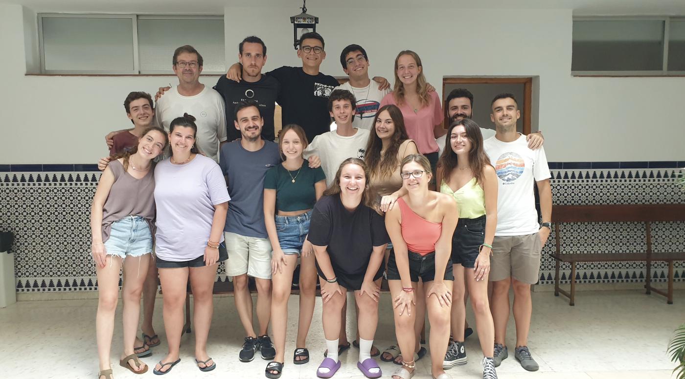 Virgen del Camino organiza un campo de trabajo junto a los más pobres