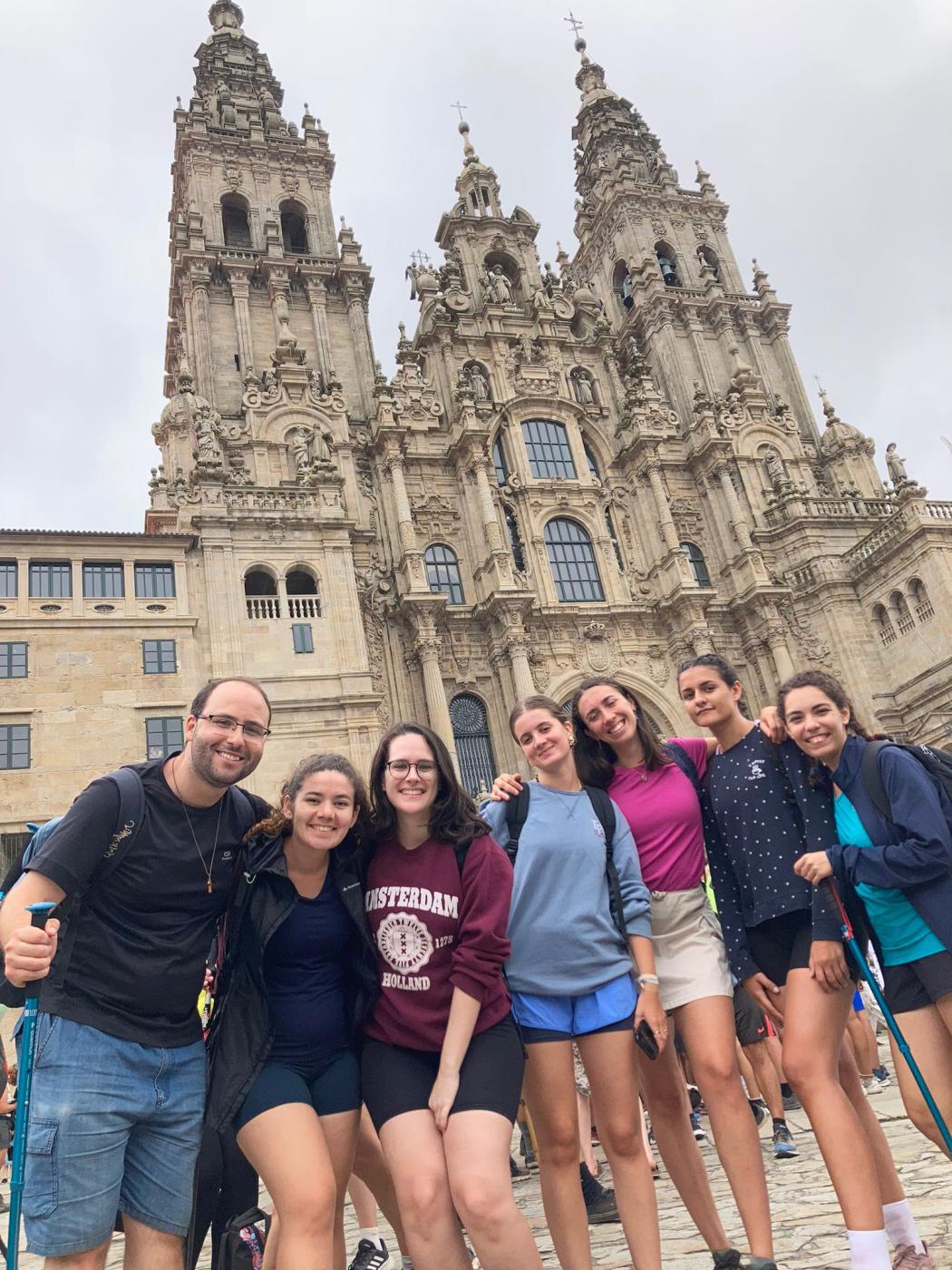 Los jóvenes de Málaga llegan a Santiago de Compostela para participar en la PEJ22