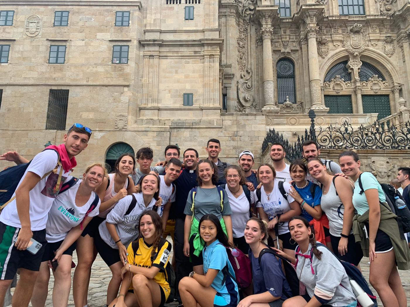 Los jóvenes de Málaga llegan a Santiago de Compostela para participar en la PEJ22