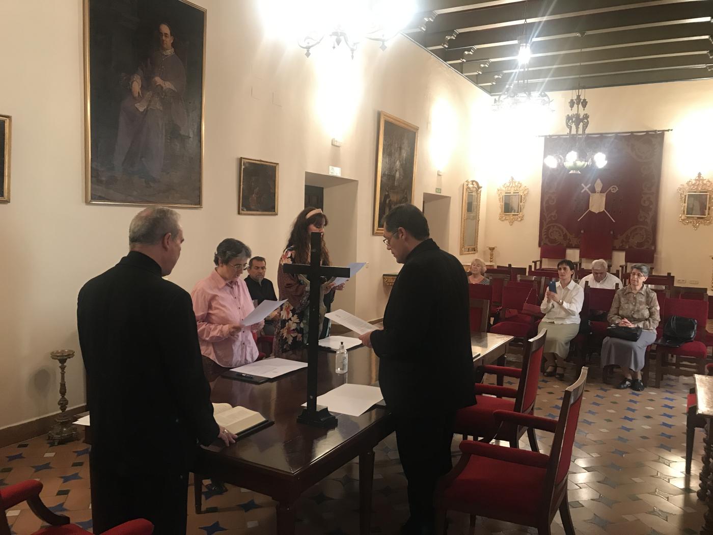 Juramento y profesión de fe de miembros de las Comisiones Históricas de causas de beatificación