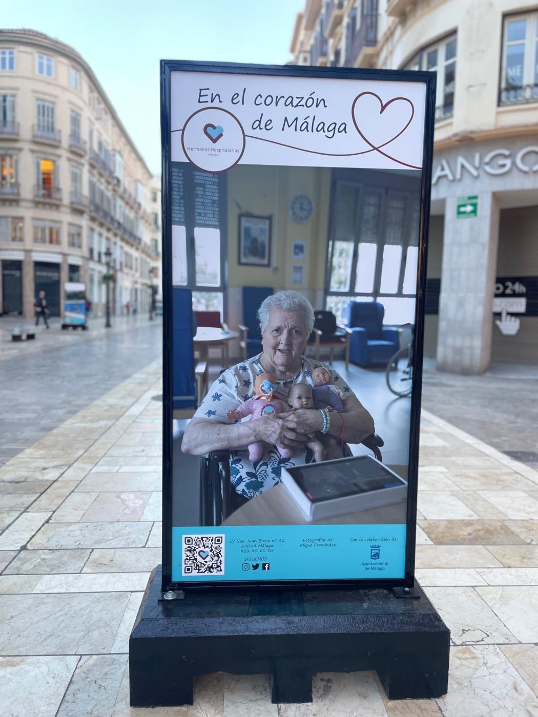 Exposición Hermanas Hospitalarias en calle Larios