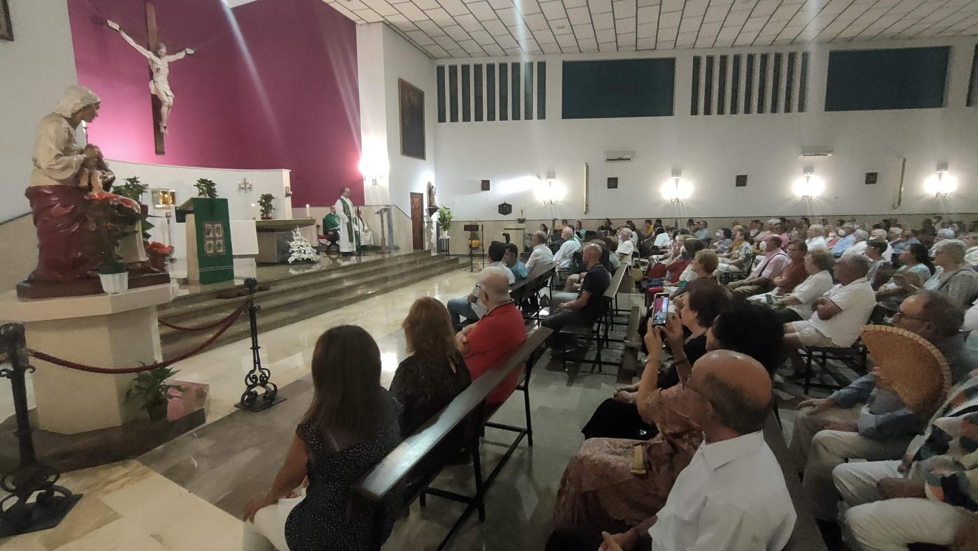 Toma de posesión de Ángel Antonio Chacón como párroco de la Natividad del Señor (Málaga)