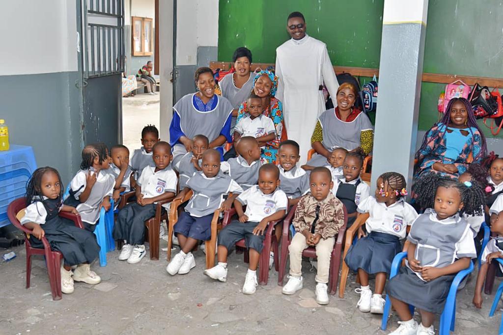 Uno de los centros congoleños donde los profesores reciben formación online desde Málaga