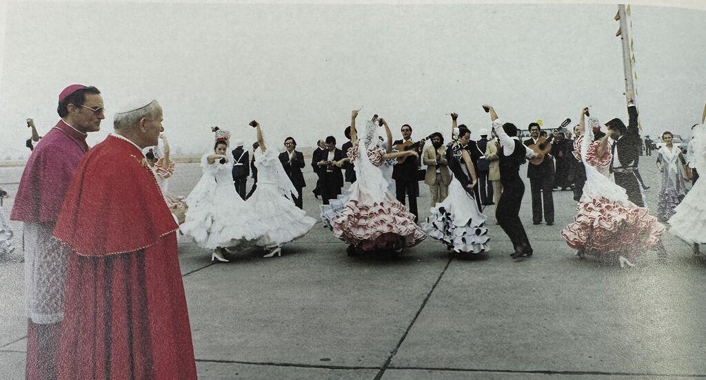 Llegada del Papa san Juan Pablo II en Sevilla. FOTO: DIARIO DE SEVILLA