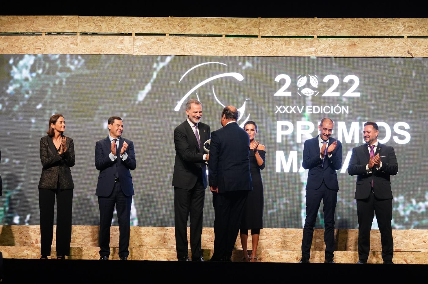 Pablo Pastor recoge el premio Blanco Macael de manos del Rey Felipe VI