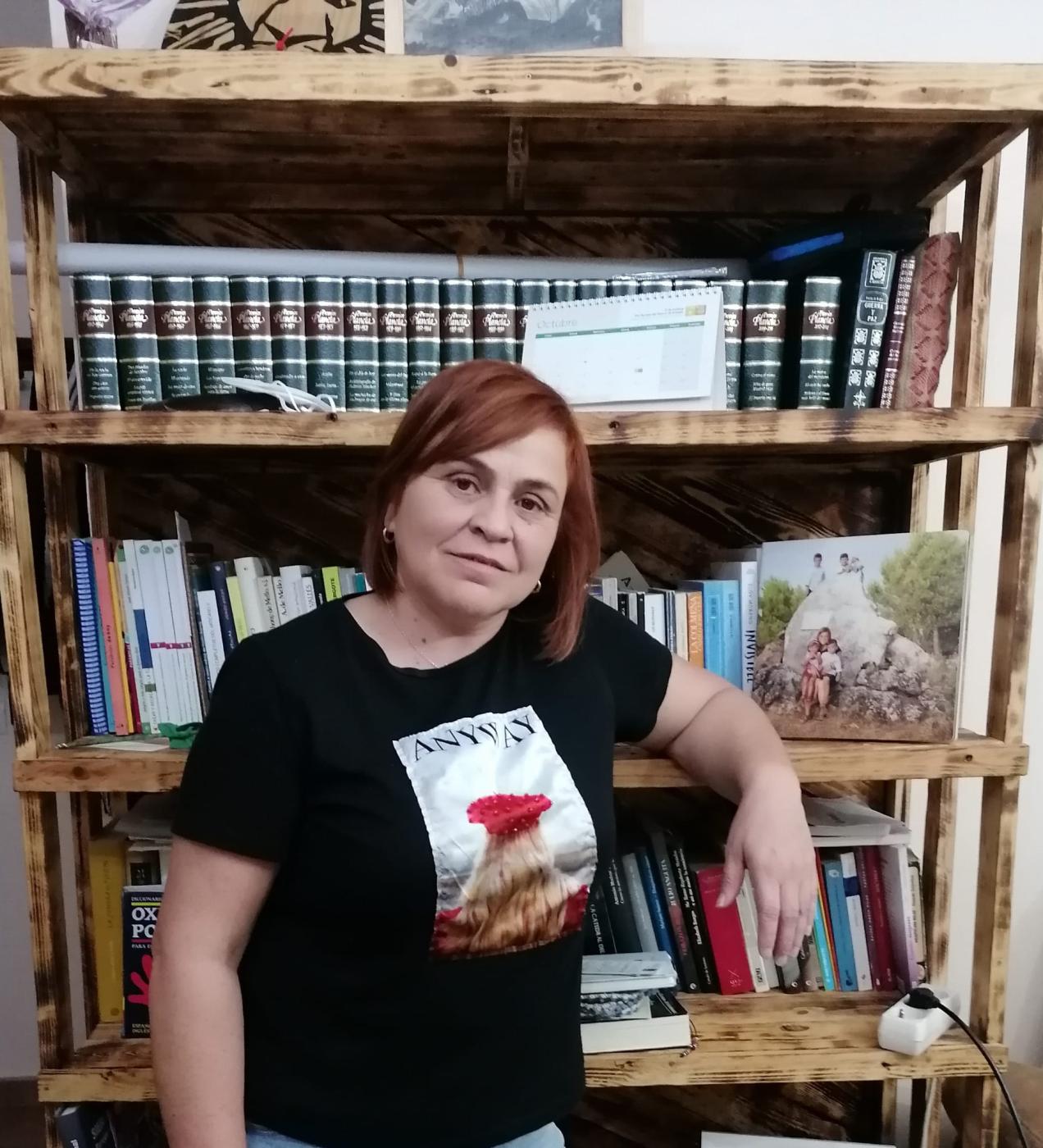 Paqui Gil: «La formación tiene un lugar fundamental en nuestra labor como voluntarios de Cáritas El Burgo»