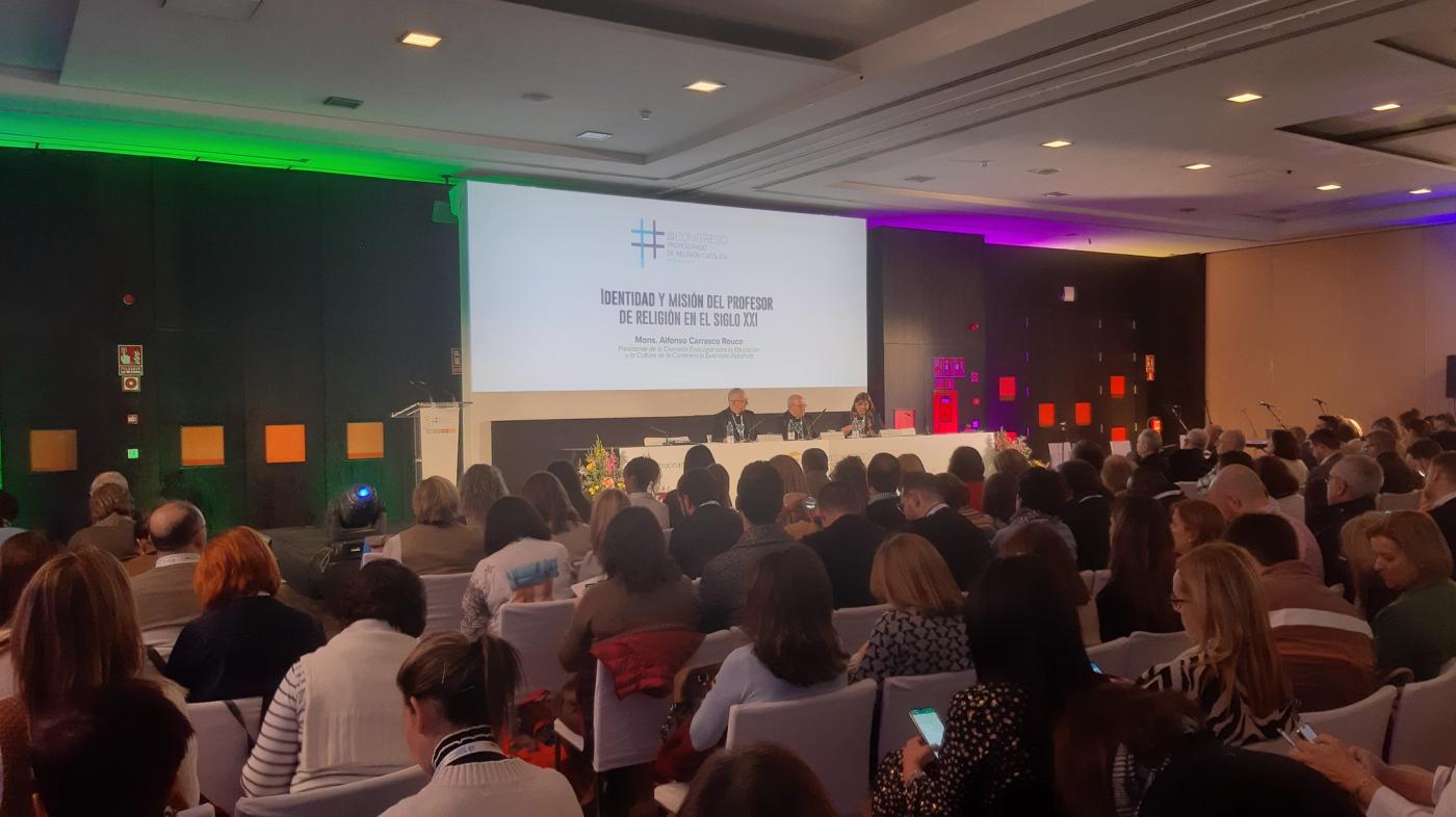 «El profesorado de Religión, en medio de las dificultades, sigue comprometido con su misión»