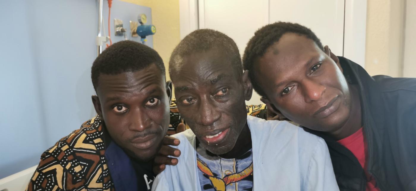 Ablaye ya ha podido abrazar a su hijo