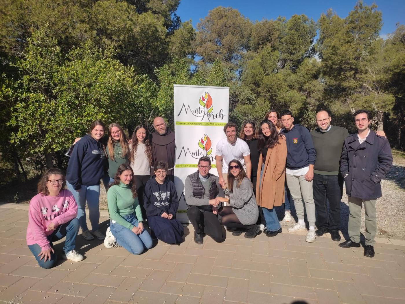 Participantes en la experiencia vocacional Monte Horeb