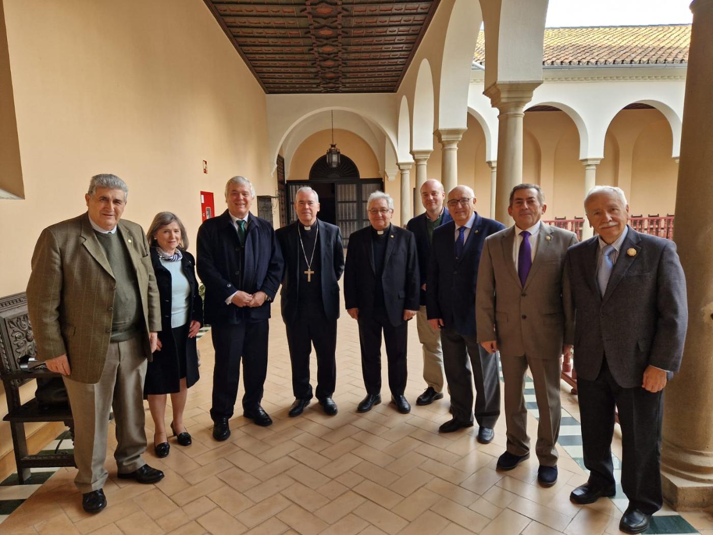 El nuevo Consejo Diocesano de Adoración Nocturna Española se reúne con el Sr. Obispo