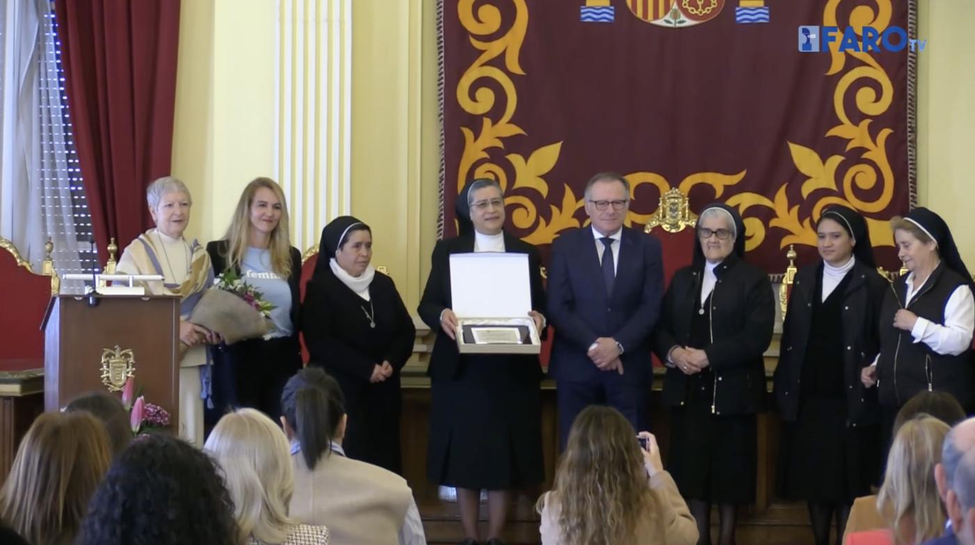 Las religiosas de la Divina Infantita reciben en Melilla el premio 'Lourdes Carballa' 2023