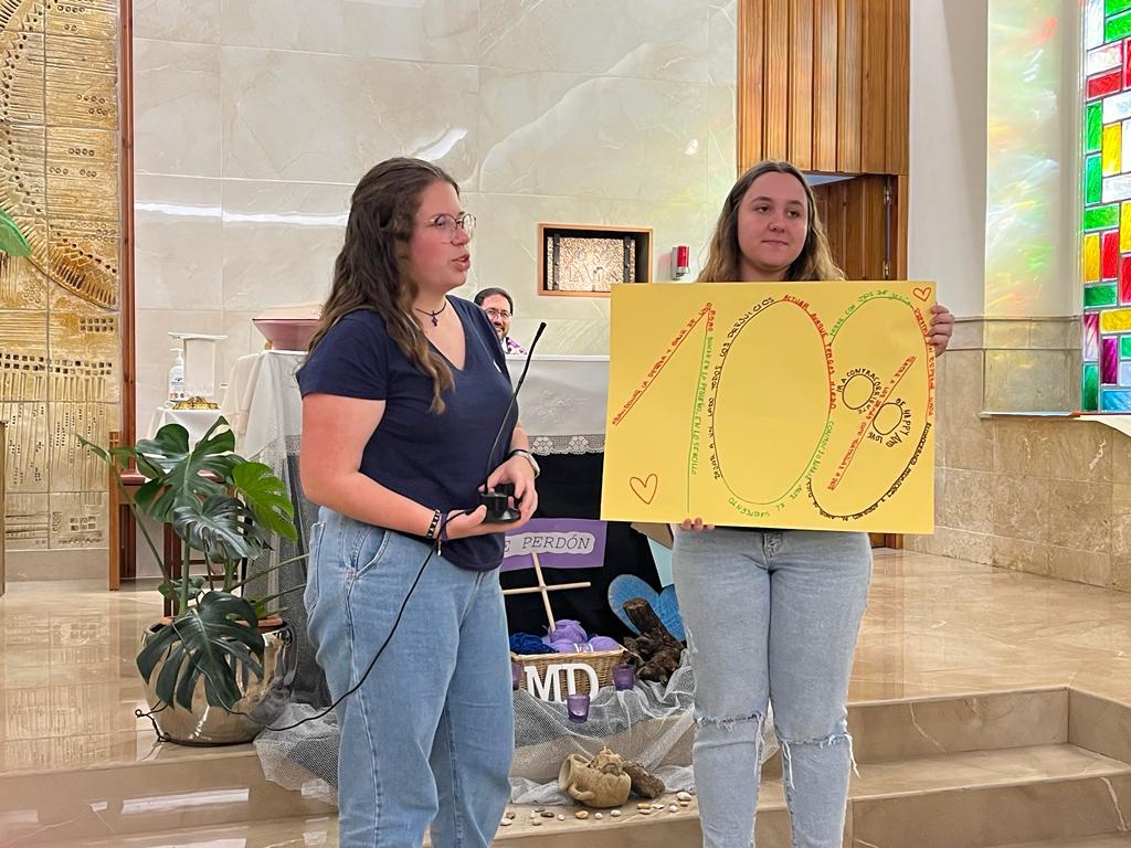 Los jóvenes subieron a la Montaña