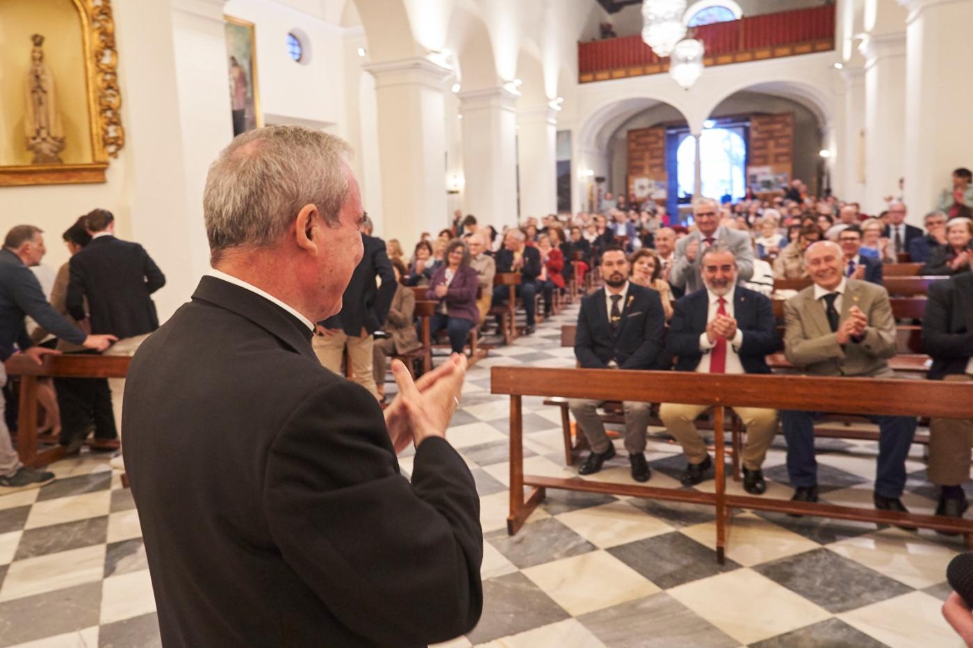 El Sr. Obispo visita la parroquia de El Salvador, en Nerja