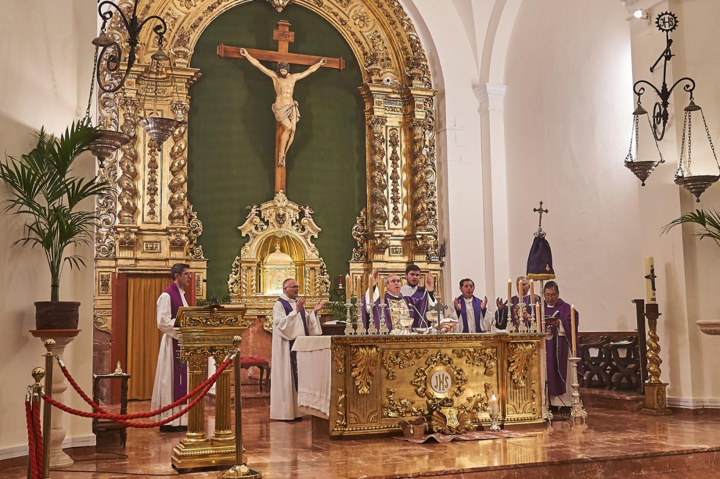 El Sr. Obispo visita la parroquia de El Salvador, en Nerja