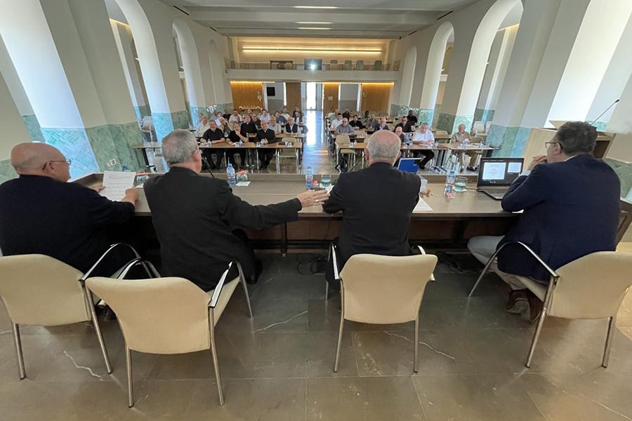 La familia en la posmodernidad, hilo conductor de la jornada de formación para el clero