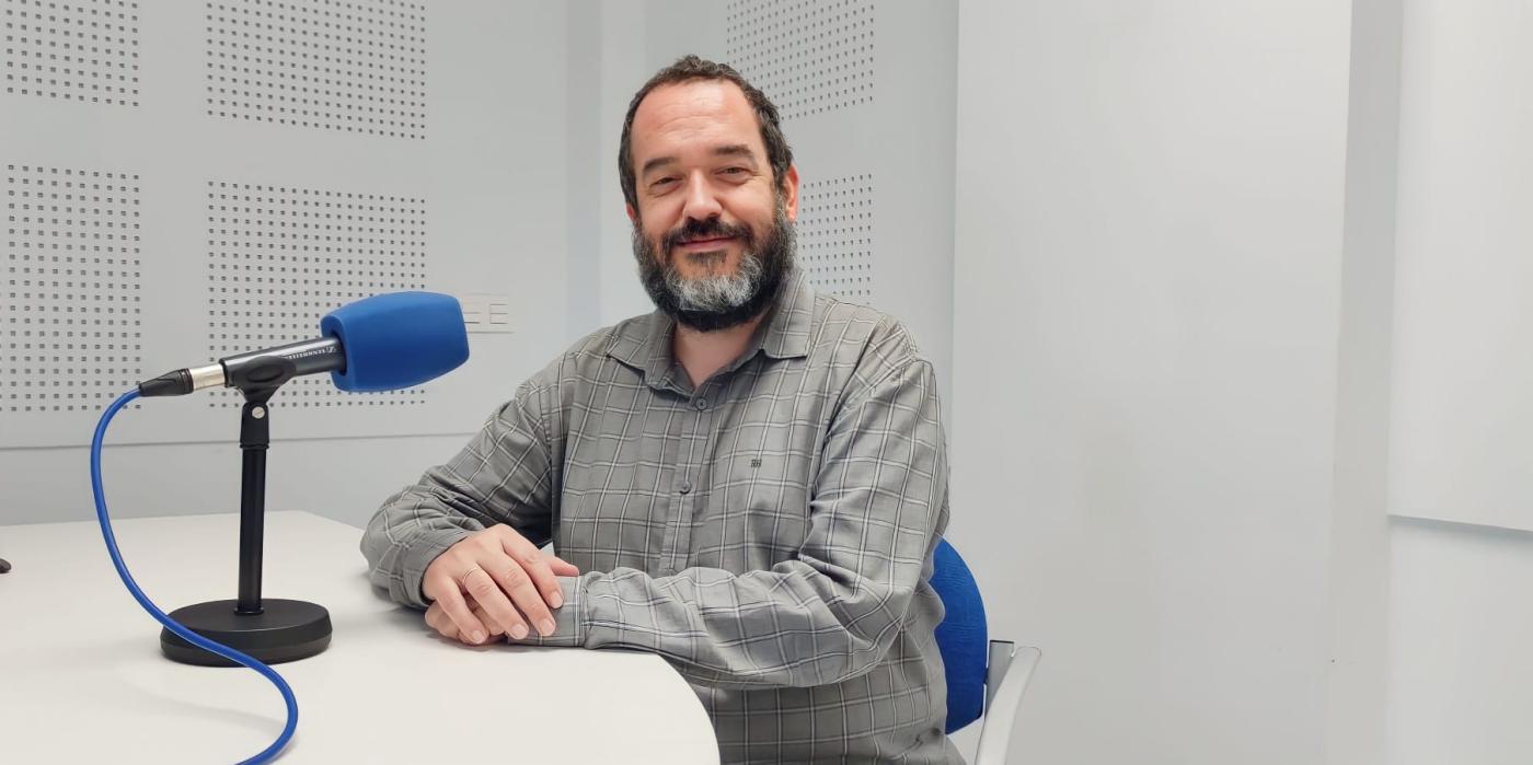 Pablo Bujalance: «Desde pequeño "bicheaba" en la biblioteca de casa de mis padres»