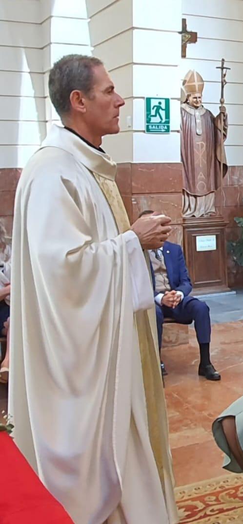 Sacerdotes malagueños están de celebración